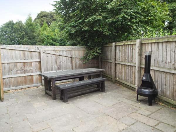 Alveton Villa Alton  Exterior photo